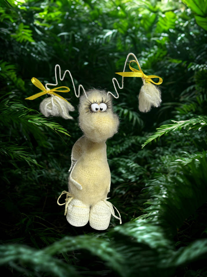 22 Funny Handmade Crochet Cockroach Gift Toy